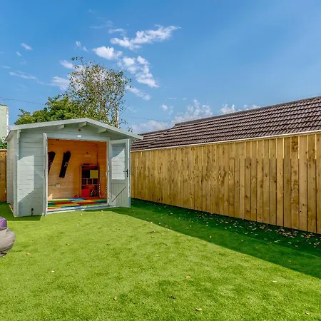 Carmel Semesterbostad *